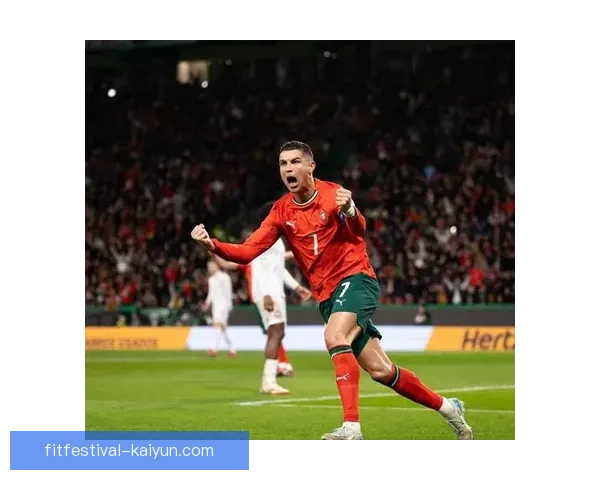 C罗国家队首秀进球表现稳定，展现出色竞技状态